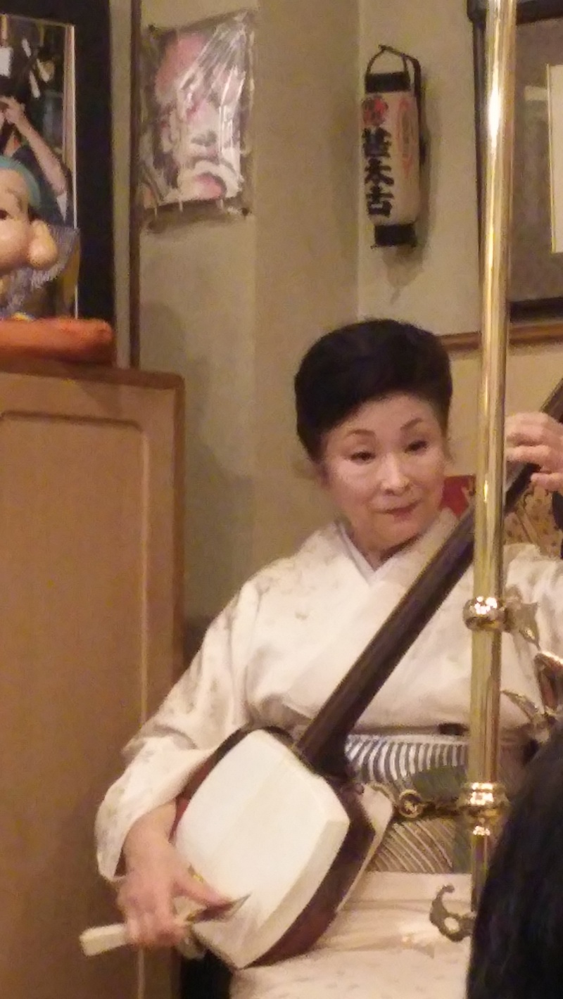 津軽三味線 青森県|サッシ・インプラスのご相談はLIXIL FC マドリエ 津軽三味線 青森県|サッシ・インプラスのご相談はLIXIL FC マドリエ