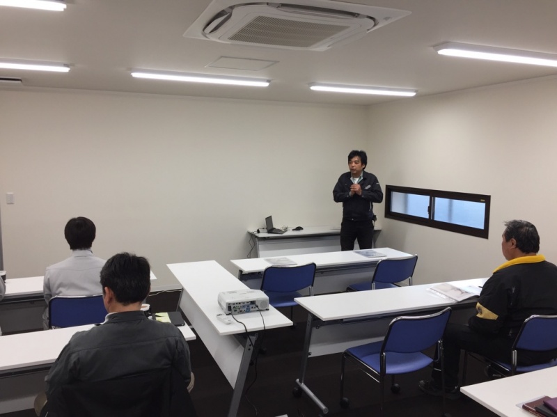 LIXIL FCマドリエNET