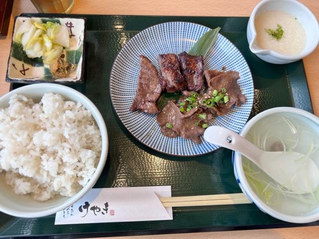 牛タンランチ