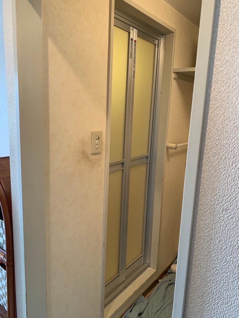 施工例：浴室ドア