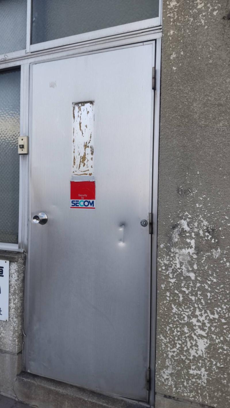 ドアリフォーム　LIXIL　ロンカラーフラッシュドア　取付工事