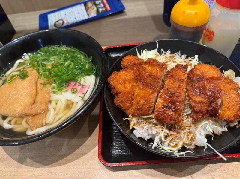 25歳のお食事巡り　資さんうどん