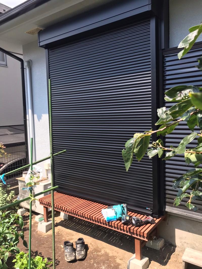 開閉時のわずらわしさが解消！雨戸サッシもシャッター電動化！　横浜市　K様邸　施工例