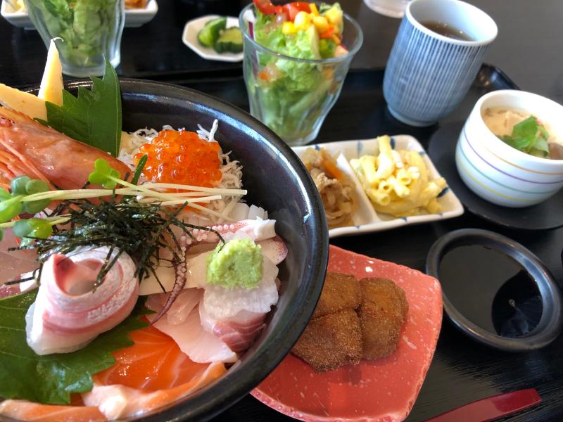 晴れのち晴れ★・・・海鮮丼　の巻・・・