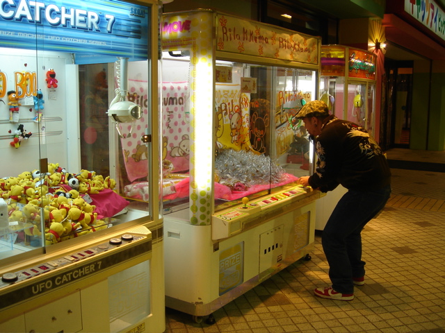 福岡市及びその近隣で省エネ住宅エコポイント対応のリクシル取付玄関ドア リシェント サッシ インプラス バスルーム キッチン トイレ 太陽光 木製建具をご提案するサイトです お見積もりは無料