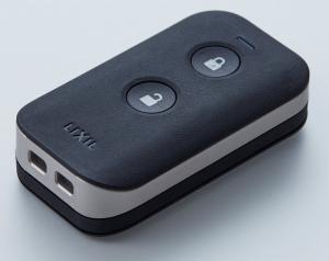 LIXIL 玄関用リモコン　ファミロック用　セット 新品未使用　未開封 リモコンキー - 玄関・勝手口部品 - 玄関・勝手口