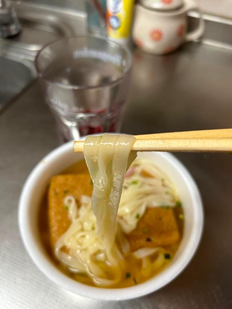 夜の炭水化物に必死に抵抗してみる