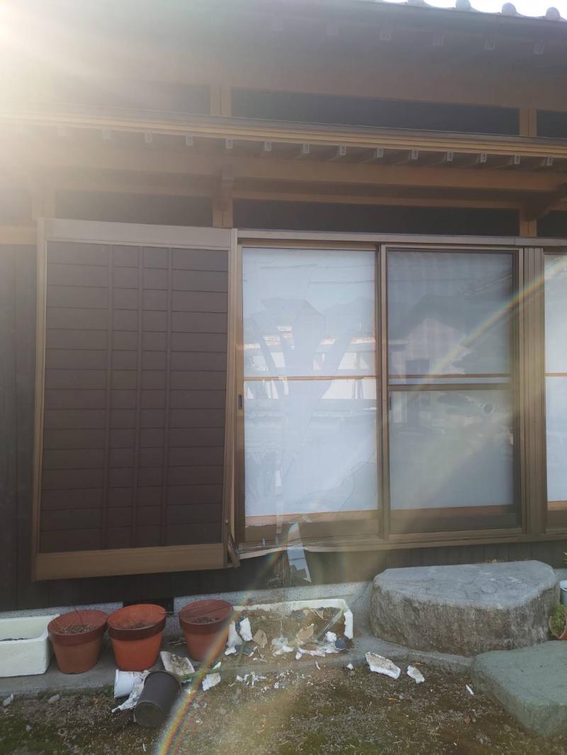 雨戸サッシ取替工事