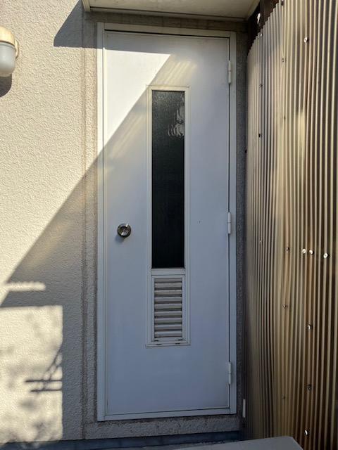 玄関ドアリシェント工事