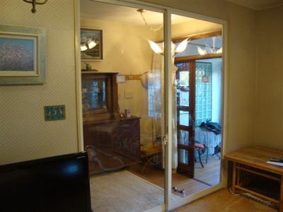 三吉硝子トーヨー住器はガラスの入替 マドのカギからリフォームまでお住まいの相談を幅広く承っております