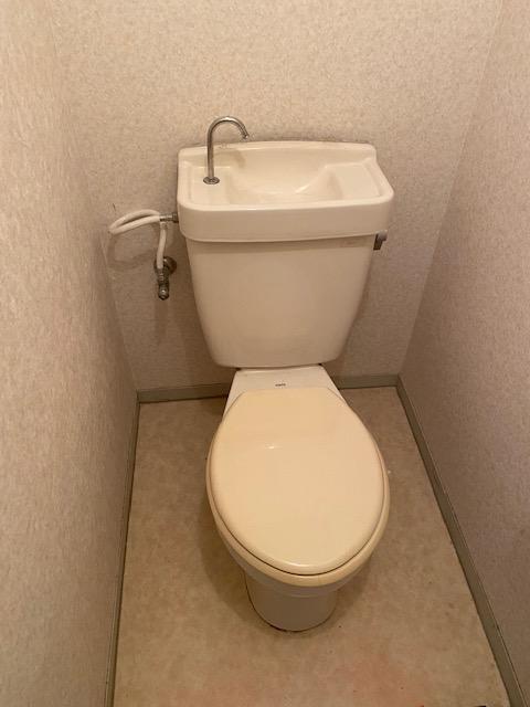 トイレをリフォームして新しい個室にしてみませんか？