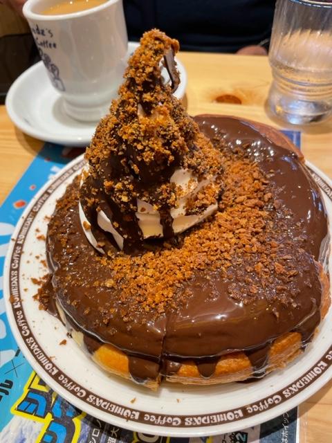 コメダ珈琲　シロノワールブラックモンブラン