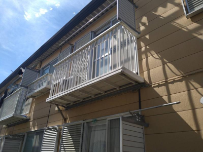 ミネトーヨー住器の【動画有】八王子市　ビューステージHスタイル柱建て　ベランダ取付工事の施工事例詳細写真1