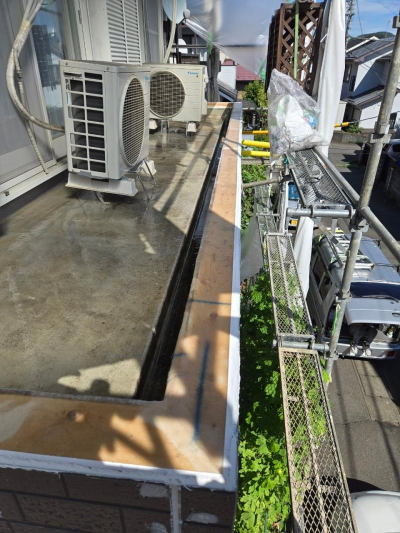【八王子市】LIXILベランダ手すりモダンパネル　ご紹介 ミネトーヨー住器のブログ 写真2