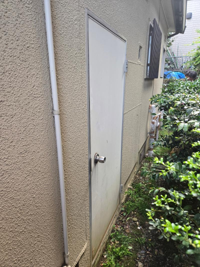 【勝手口カバー工事】のご説明 ミネトーヨー住器のブログ 写真1