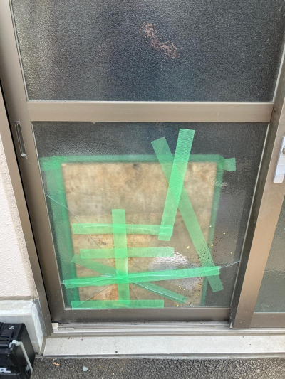 ミネトーヨー住器の【八王子市】倉庫ガラス交換工事の施工事例詳細写真2