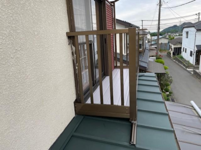 ミネトーヨー住器の【相模原市】ベランダ交換工事の施工事例詳細写真4