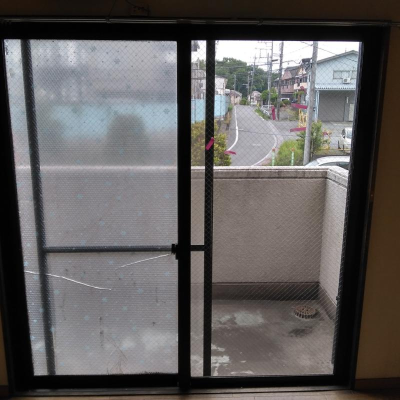 ミネトーヨー住器の【八王子市】マンション ガラス交換工事の施工事例詳細写真1