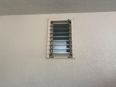 ミネトーヨー住器の【武蔵野市】リプラス居室横辷り出し窓オペレーター　取付工事の施工事例詳細写真1