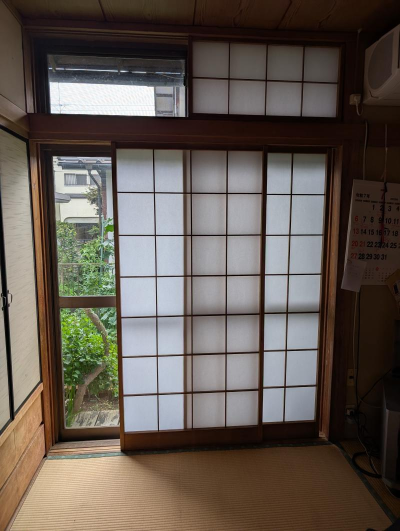 ミネトーヨー住器の【八王子市】 内窓インプラス フロスト複層ガラス仕様 引き違い窓 取付工事の施工事例詳細写真1