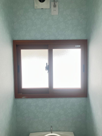 ミネトーヨー住器の【八王子市】内窓インプラス 引き違い窓 取付工事の施工事例詳細写真2