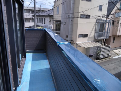 ミネトーヨー住器の【動画有】新築　「アルミ笠木」工事の施工事例詳細写真2