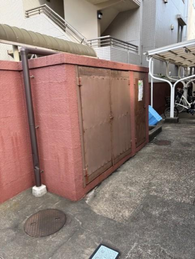 【ゴミ置き場ドアの現調、打ち合わせ】 ミネトーヨー住器のブログ 写真1