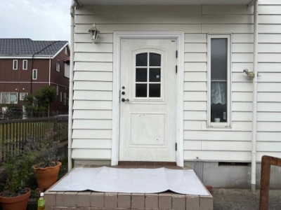 ミネトーヨー住器の【八王子市】断熱玄関カバー工事　リシェントⅢの施工事例詳細写真1