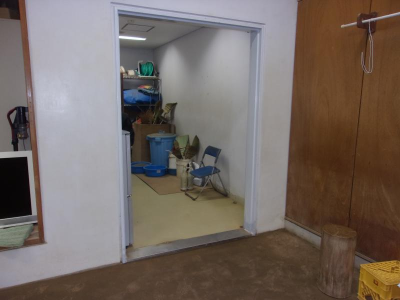 ミネトーヨー住器の【動画有り　八王子市】私立大学　入口スチールドア　カバー工法の施工事例詳細写真1