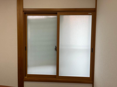 ミネトーヨー住器の【八王子市】和紙調ガラス仕様　内窓インプラス設置工事の施工事例詳細写真2