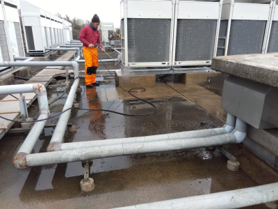 【八王子市　私立大学屋上防水工事】 ミネトーヨー住器のブログ 写真6