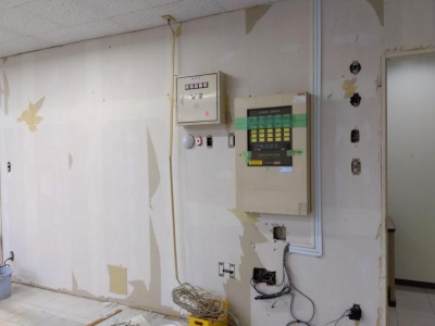 ミネトーヨー住器の【八王子市施設】内装工事　クロス張替えの施工事例詳細写真5