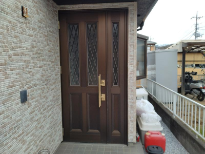ミネトーヨー住器の【八王子市】断熱玄関ドア　カバー工事の施工事例詳細写真1
