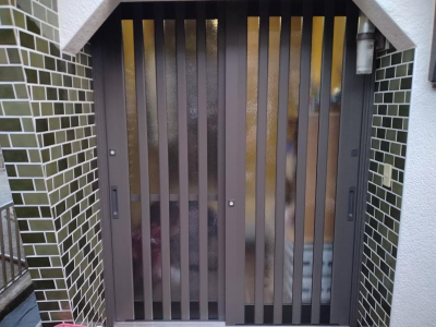 ミネトーヨー住器の【動画有】八王子市　玄関引戸カバー工事の施工事例詳細写真2