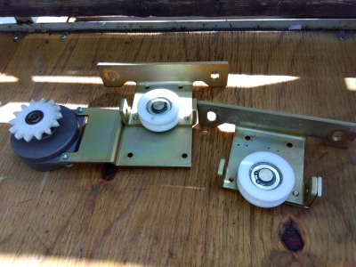 ミネトーヨー住器の【八王子市】施設　ハンガー引戸　修繕工事の施工事例詳細写真4