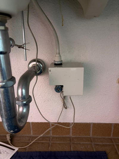 ミネトーヨー住器の【八王子市】養護施設 トイレ水栓交換工事の施工事例詳細写真1