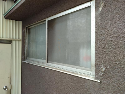 ミネトーヨー住器の【動画有】リクシル製リフォームサッシ『リプラス』面格子付窓 施工例(東京都武蔵村山市)の施工事例詳細写真1