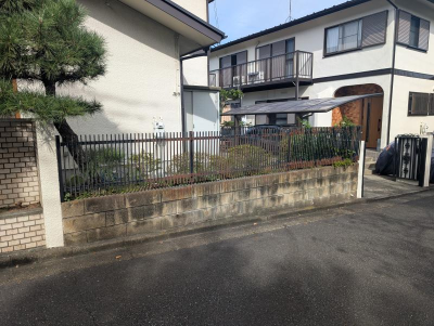 ミネトーヨー住器の【八王子市】お庭のフェンス交換工事を行いました！の施工事例詳細写真1