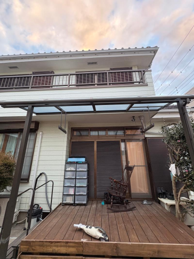 ミネトーヨー住器の立川市 テラス屋根取付工事(LIXIL スピーネR型 アール屋根)の施工事例詳細写真2