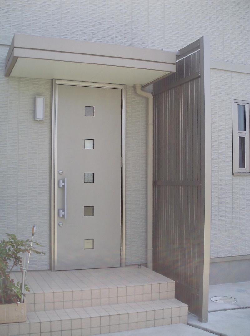 外構工事 エクステリア工事 マンションの窓や玄関交換 オフィスや店舗の改装 外装リニューアル 看板工事