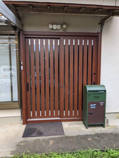 玄関引戸交換　１日で完了