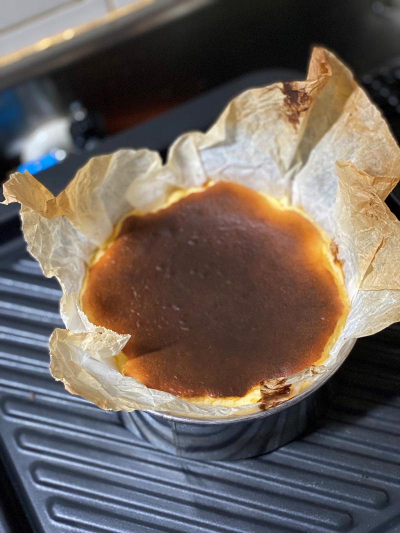 バスクチーズケーキ